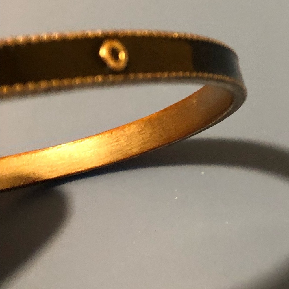 LOVE bracelet - Picture 3 of 5